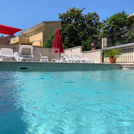 Grand Pool Apartment Ika-Opatija Eksteriør billede