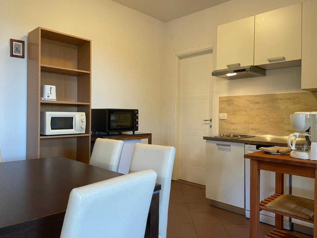 Grand Pool Apartment Ika-Opatija Eksteriør billede