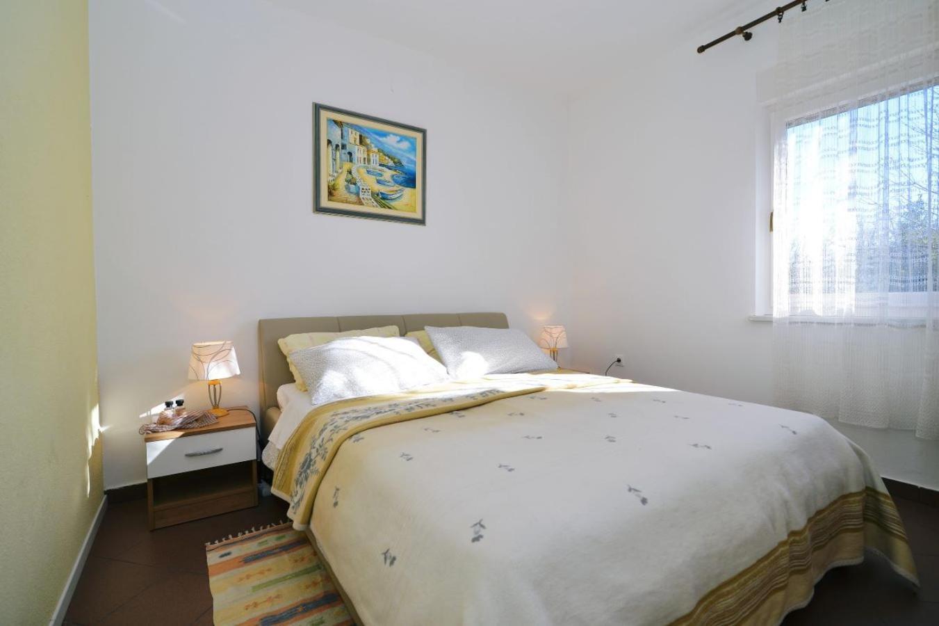 Grand Pool Apartment Ika-Opatija Eksteriør billede